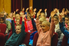 Kalap Jakab: Kutyabál báb előadás 2021.11.03.